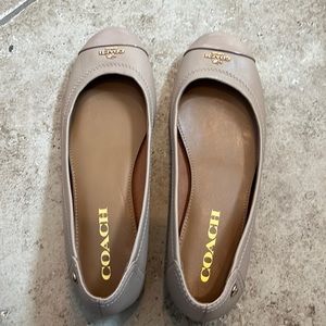 Women’s Coach Flats shoes  tan 5.5